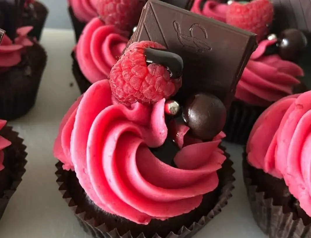 Raspberry Chocolate Cupcakes