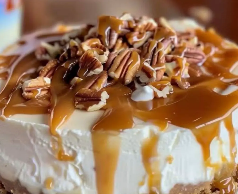 Caramel Pecan Cheesecake