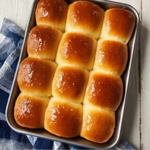 The Best & Easy Dinner Rolls Recipe