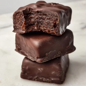 Luscious Chocolate Fudge Squares Recipe