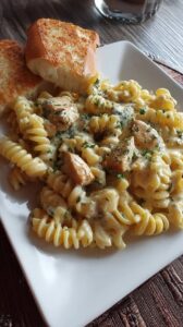 Creamy Chicken Alfredo Pasta Recipe