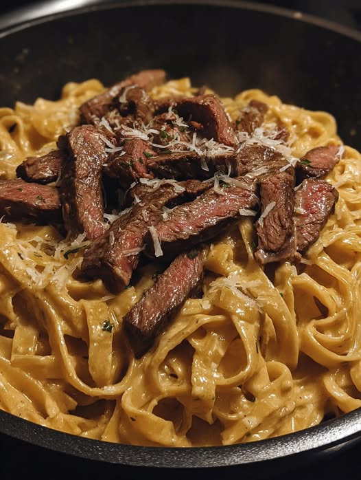 ONE-POT SPICY STEAK ALFREDO PASTA Recipe